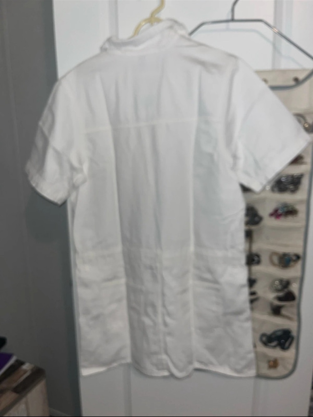 Universal Thread White Short-Sleeve Men's Shirt